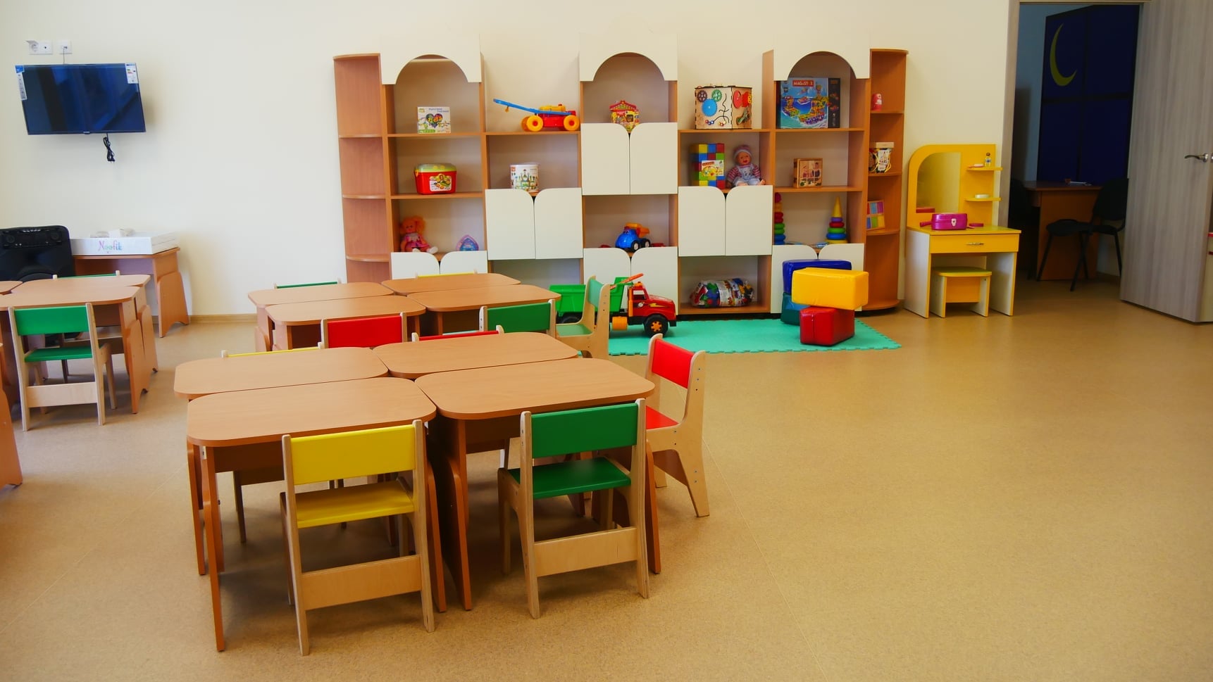 у покрові перші вихованці пішли до новозбудованого дитячого садочка - зображення 4